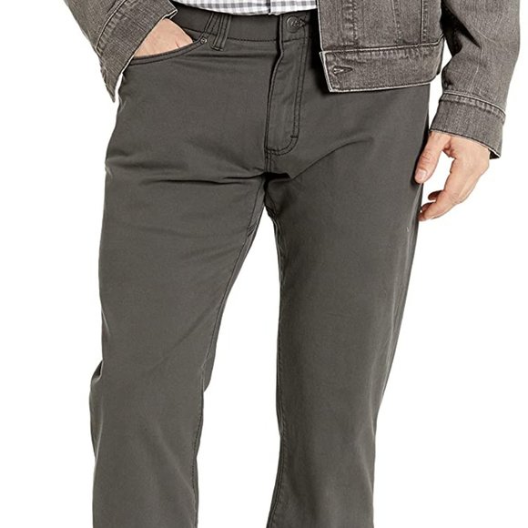 Lee Men’s Athletic Fit Tapered Leg Jean 36W x 32L - Picture 1 of 6